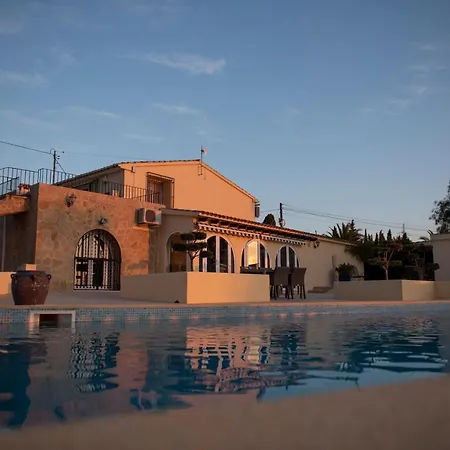 Dom wakacyjny Casa Pedramala