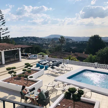 Casa 3*