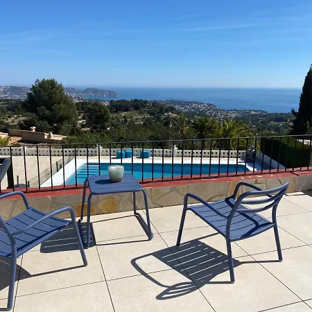Casa 3*