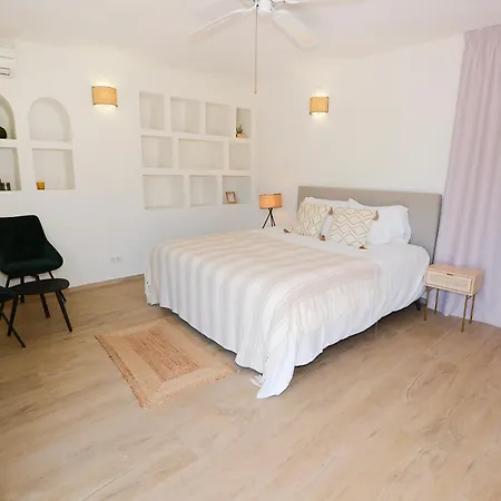Bed and breakfast Casa 3*