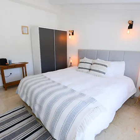 Casa 3*